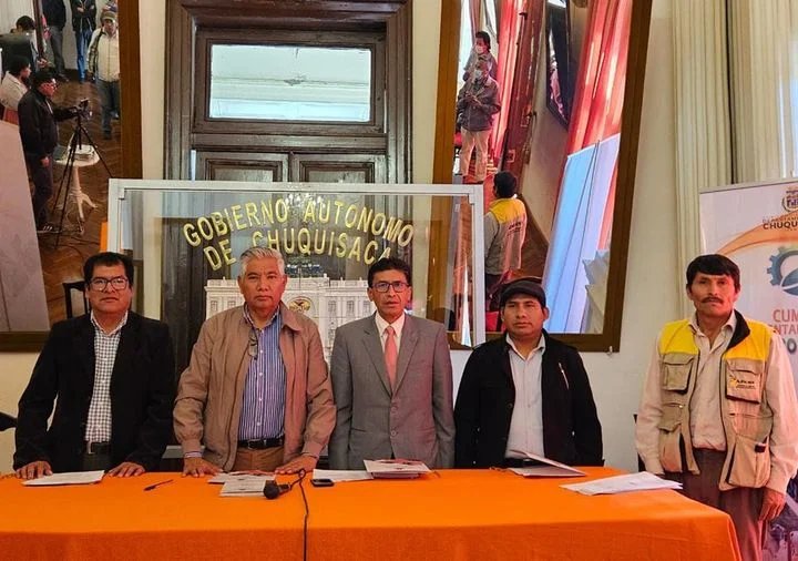 CUMBRE DEP. DESARROLLO ECONÓMICO PRODUCTIVO, en Chuquisaca, el 30/mayo.